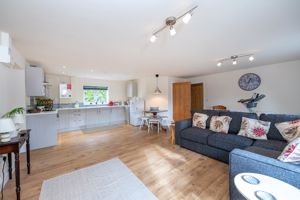 Annex Living / Dining / Kitchen- click for photo gallery